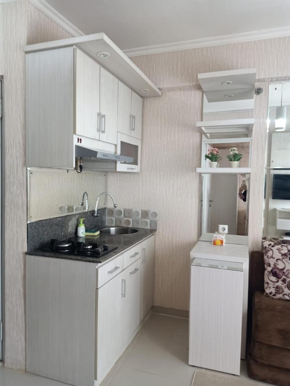 Apartment Deluxe Two Badroom Full Furnish *